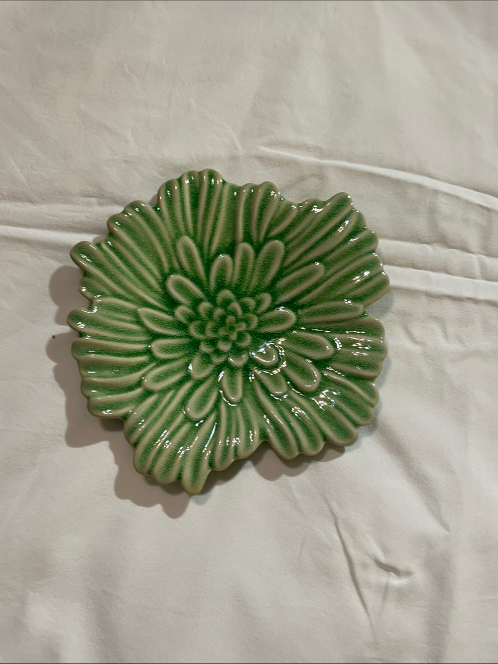 Pottery Barn Green Chrysanthemum Pillar Candle Dish